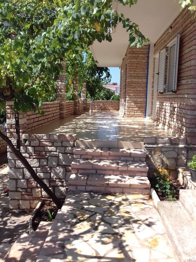Studios&Apartment Niko Luka Ksamil Exterior photo